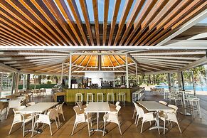 Costa Encantada Suites & Resort