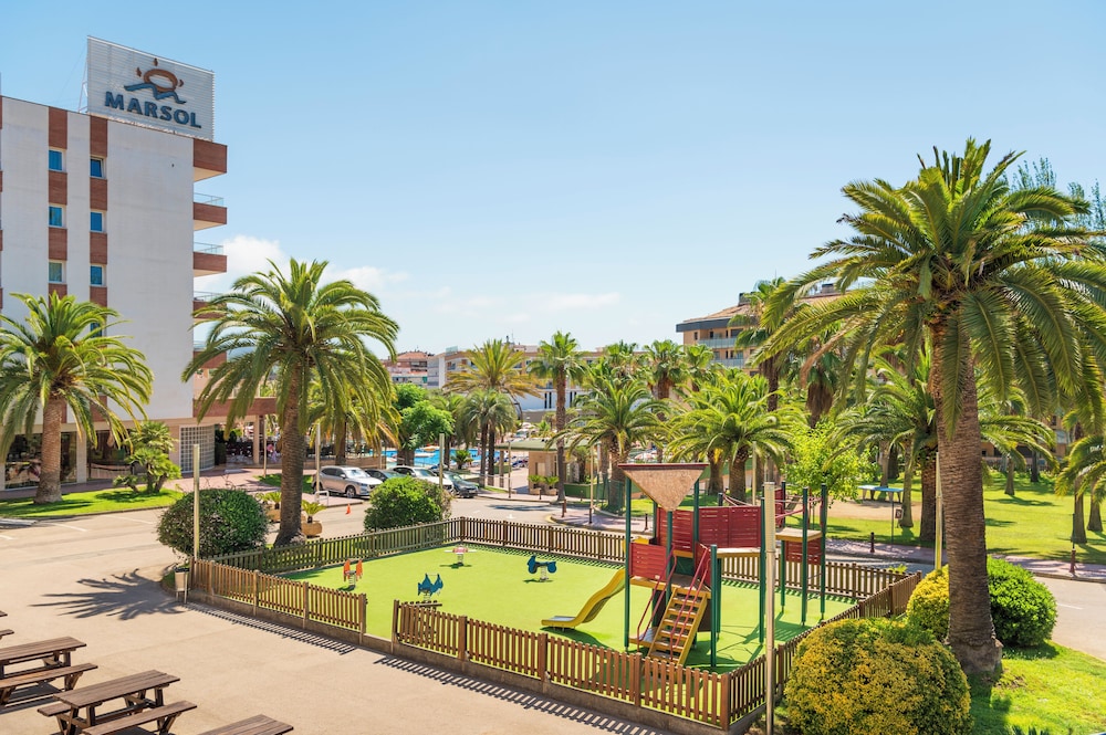 Costa Encantada Suites & Resort