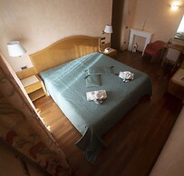 Hotel Lory