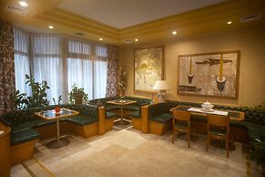 Hotel Lory