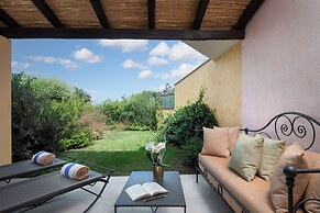 Abi d'Oru Sardinian Beach Resort & Spa