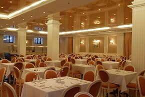 Borodino Hotel