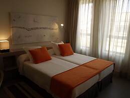 Eco Alcala Suites