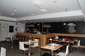 Eco Alcala Suites