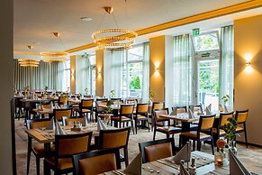 Caravelle Hotel im Park