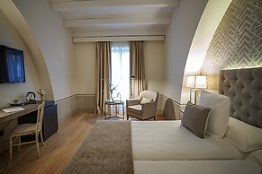 Hotel Hospes Palacio de Arenales & Spa