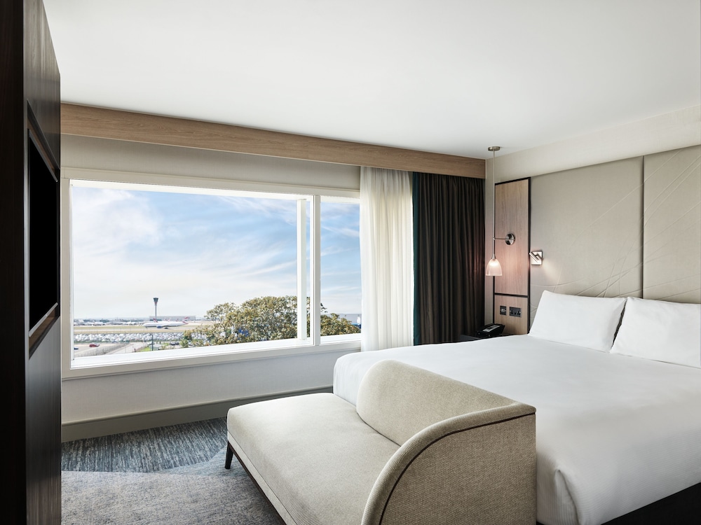 Hyatt Place London Heathrow Airport