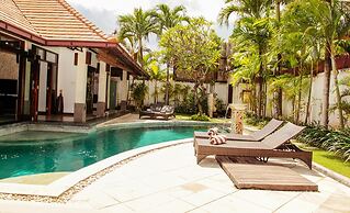 The Maya Seminyak Villas