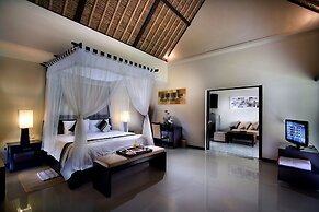 Bali Rich Seminyak Villas