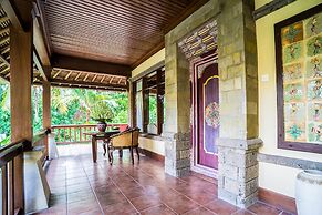 Kori Ubud Resort