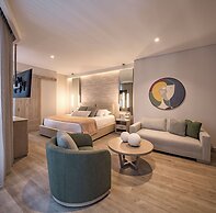 Le Parc Hotel, Beyond Stars