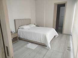 Le Parc Hotel, Beyond Stars