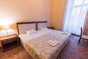Garden Palace Hotel