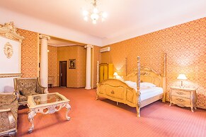 Garden Palace Hotel