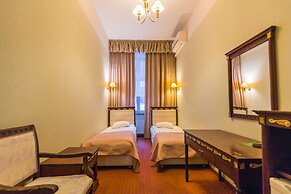 Garden Palace Hotel