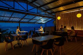 Quarter 09 Beach