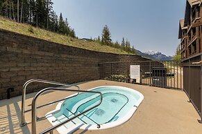 Palliser Lodge