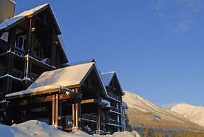 Palliser Lodge