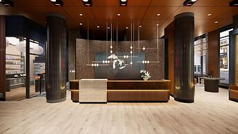 Embassy Suites Montréal by Hilton
