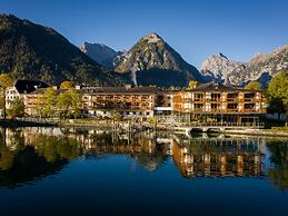 aja Fürstenhaus am Achensee