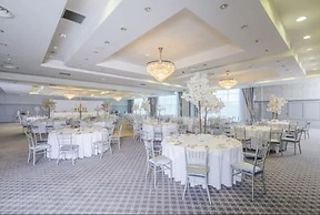 Shearwater Hotel & Spa