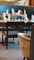 Shearwater Hotel & Spa