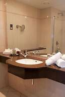 Shearwater Hotel & Spa