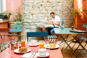 Hotel Au Patio Morand