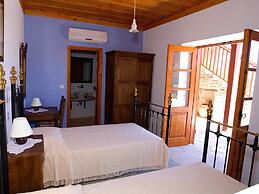 Eveleos Country House