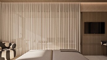 Pearl Beach Hotel