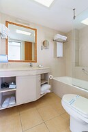 Pearl Beach Hotel