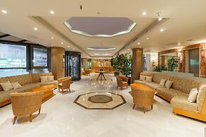 Pearl Beach Hotel