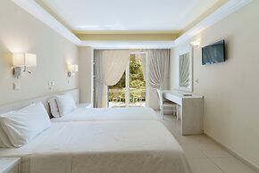 Pearl Beach Hotel