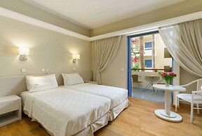 Pearl Beach Hotel