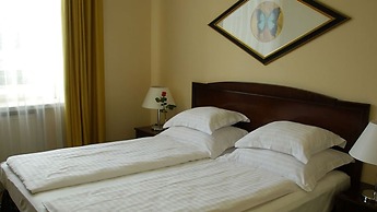 Grand Hotel Viljandi