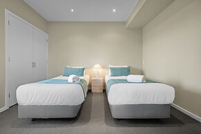 Deep Blue Hotel & Hot Springs
