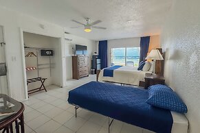 Palms Resort and Beach