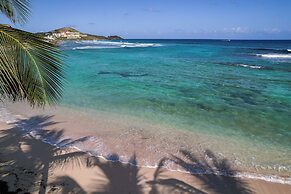 Palms Resort and Beach