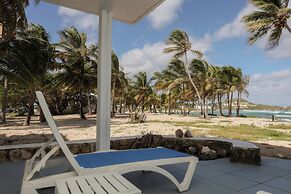 Palms Resort and Beach
