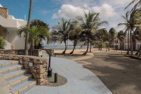 Palms Resort and Beach