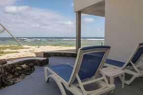 Palms Resort and Beach