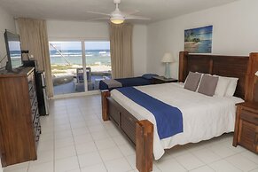 Palms Resort and Beach