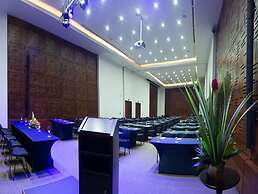 Hotel Habitel Select