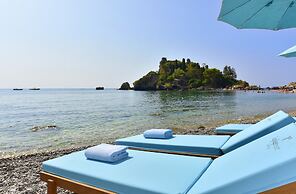 La Plage Resort
