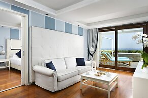 La Plage Resort