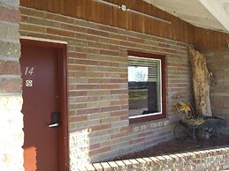 Circle S Lodge