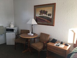 Circle S Lodge