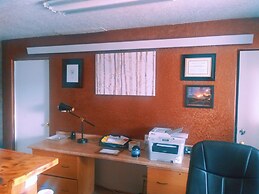 Circle S Lodge