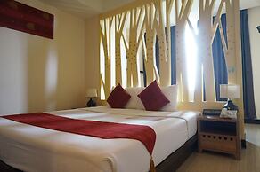 Maninarakorn Hotel