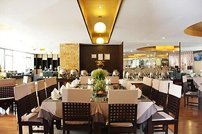 Maninarakorn Hotel